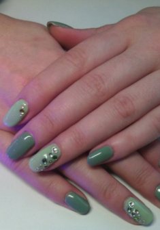 Стилист-визажист Студия маникюра Neilon